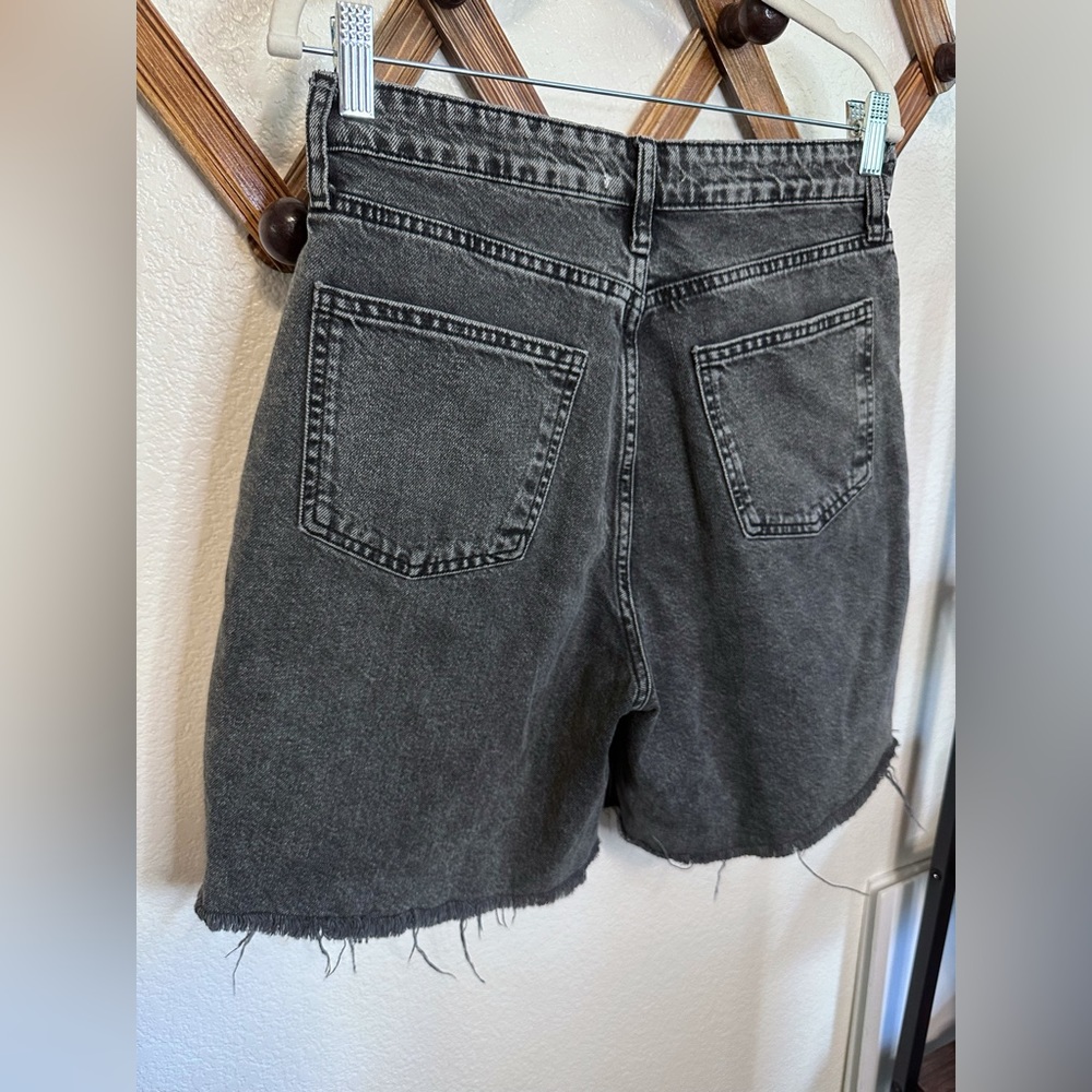 Zara Denim Shorts - Picture 7 of 7